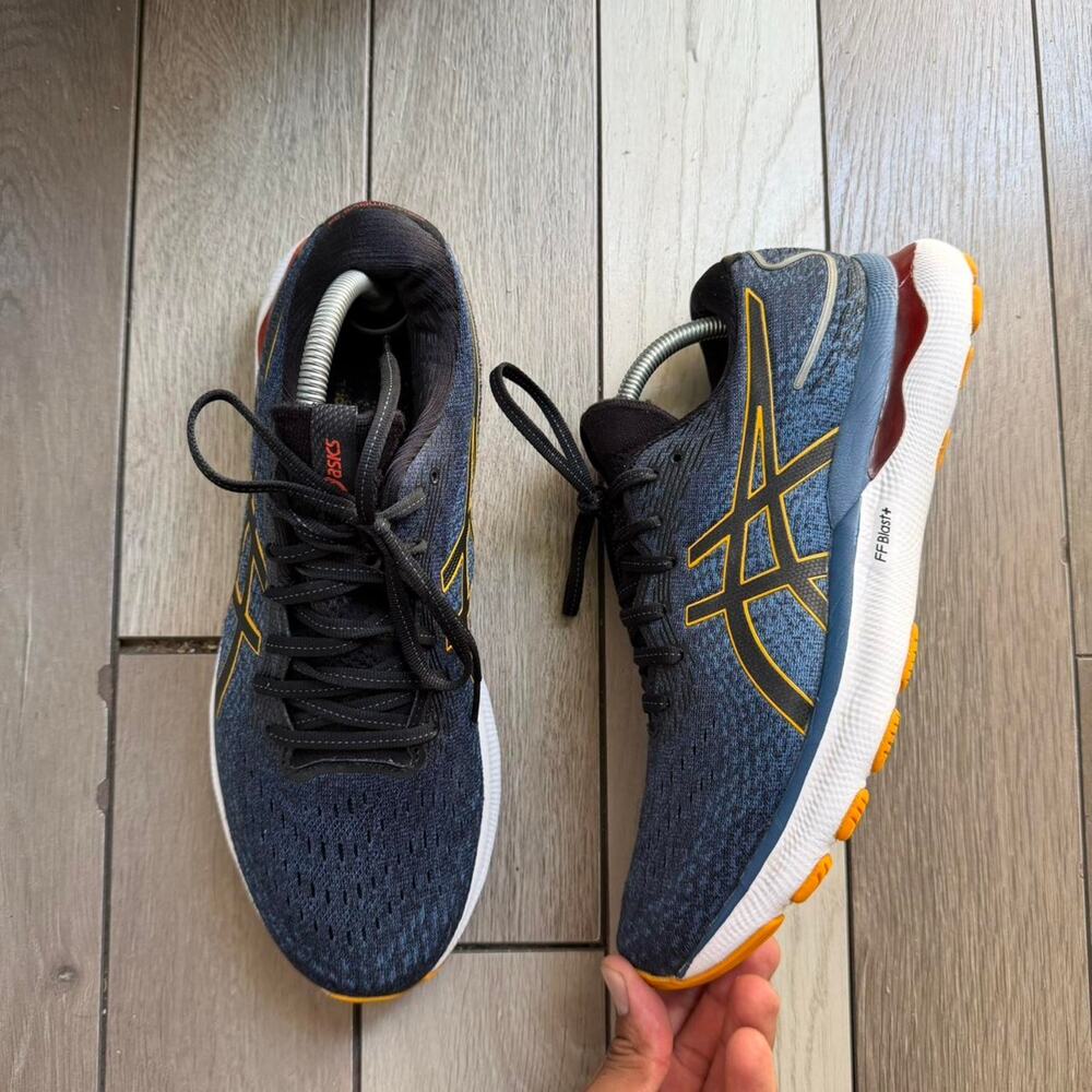 Asics gel nimbus 24 running shoes